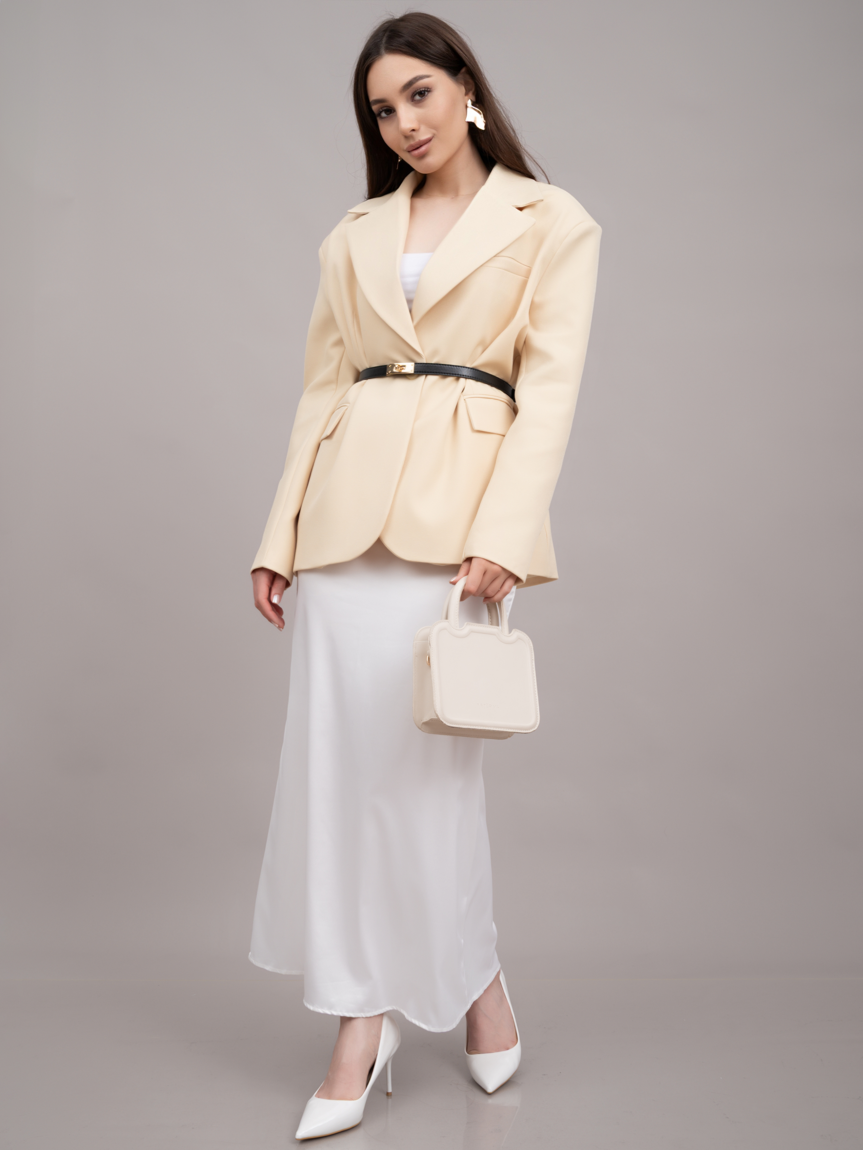 Контрактный пошив женской одежды